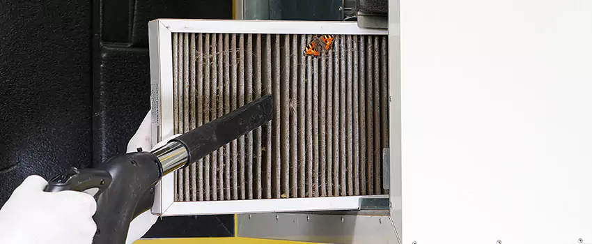 Clogged Air Duct Cleaning Process in South Houston, TX